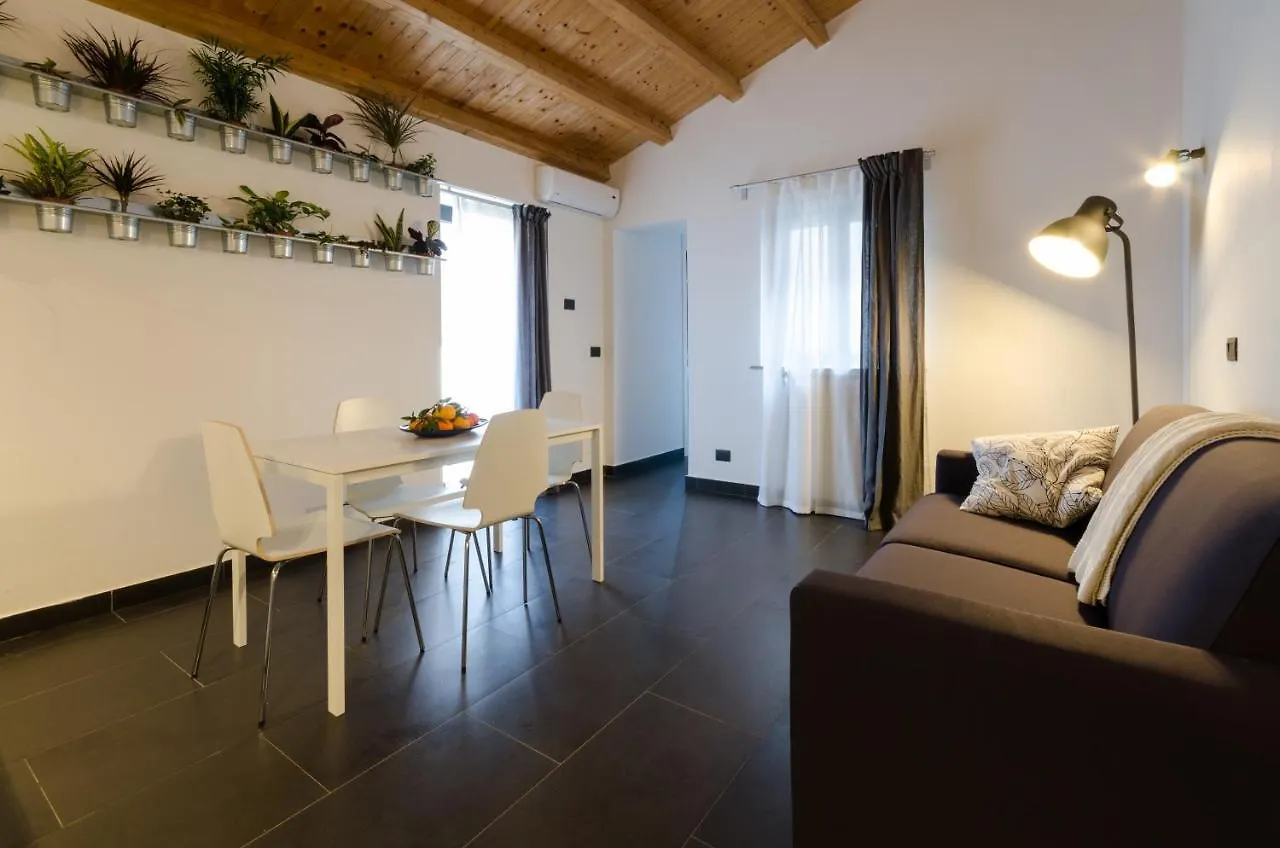 Pietranera Apartments 카타니아 0*,